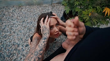 Sara Blonde’s Wild Outdoor Pleasure: A Sultry Blowjob Ending In A Messy Cumshot