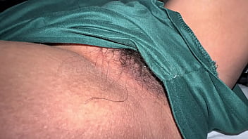 Desi Bhabi Fingering Her Dripping Wet Hairy Cunt